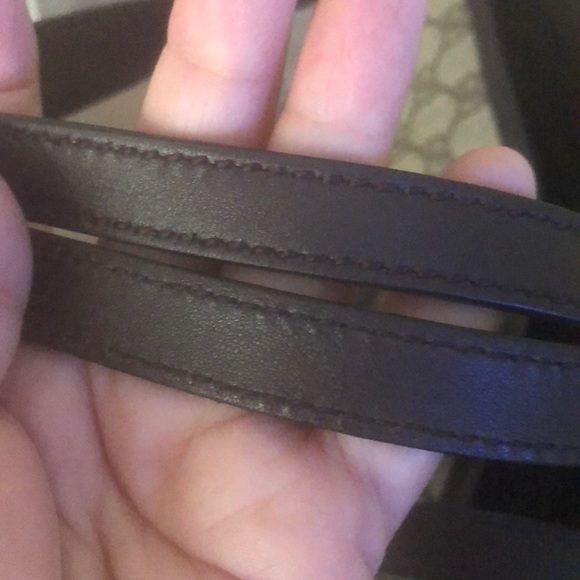 Gucci EUC Tote Handbag comes with crossbody strap - Picture 2 of 7